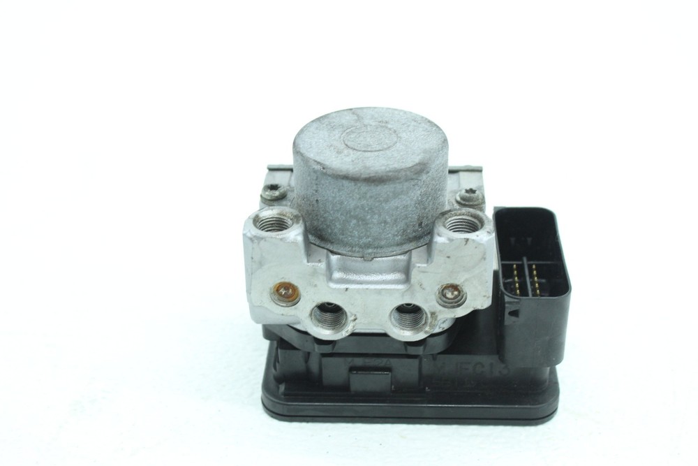 14-18 HONDA CTX700 ABS PUMP UNIT MODULE