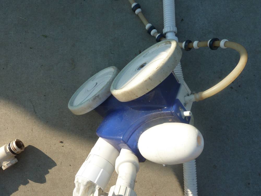 Polaris 360 Suction Automatic Pool Cleaner Blue