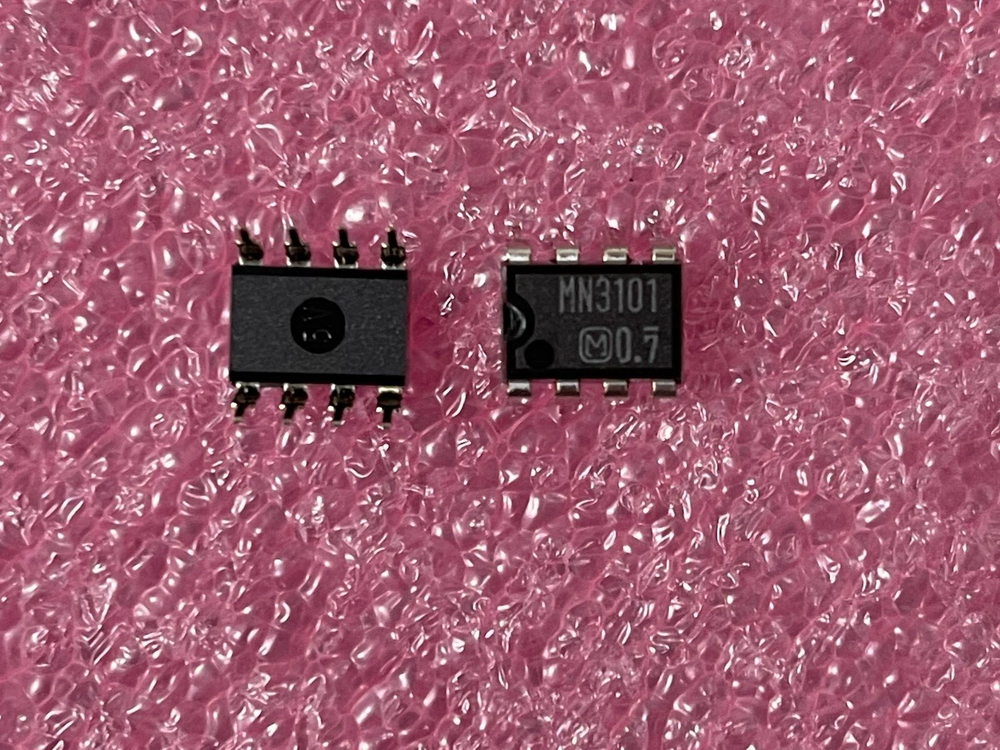 MN3101 IC CLOCK GEN/DRIVER BBD AUDIO AMP DELAY EFFECT 8-PIN DIP (2 PER LOT)