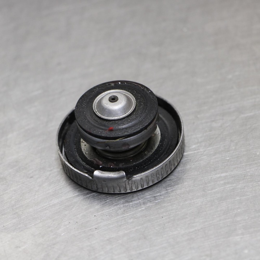 18-20 KTM 390 DUKE Engine Radiator Cap