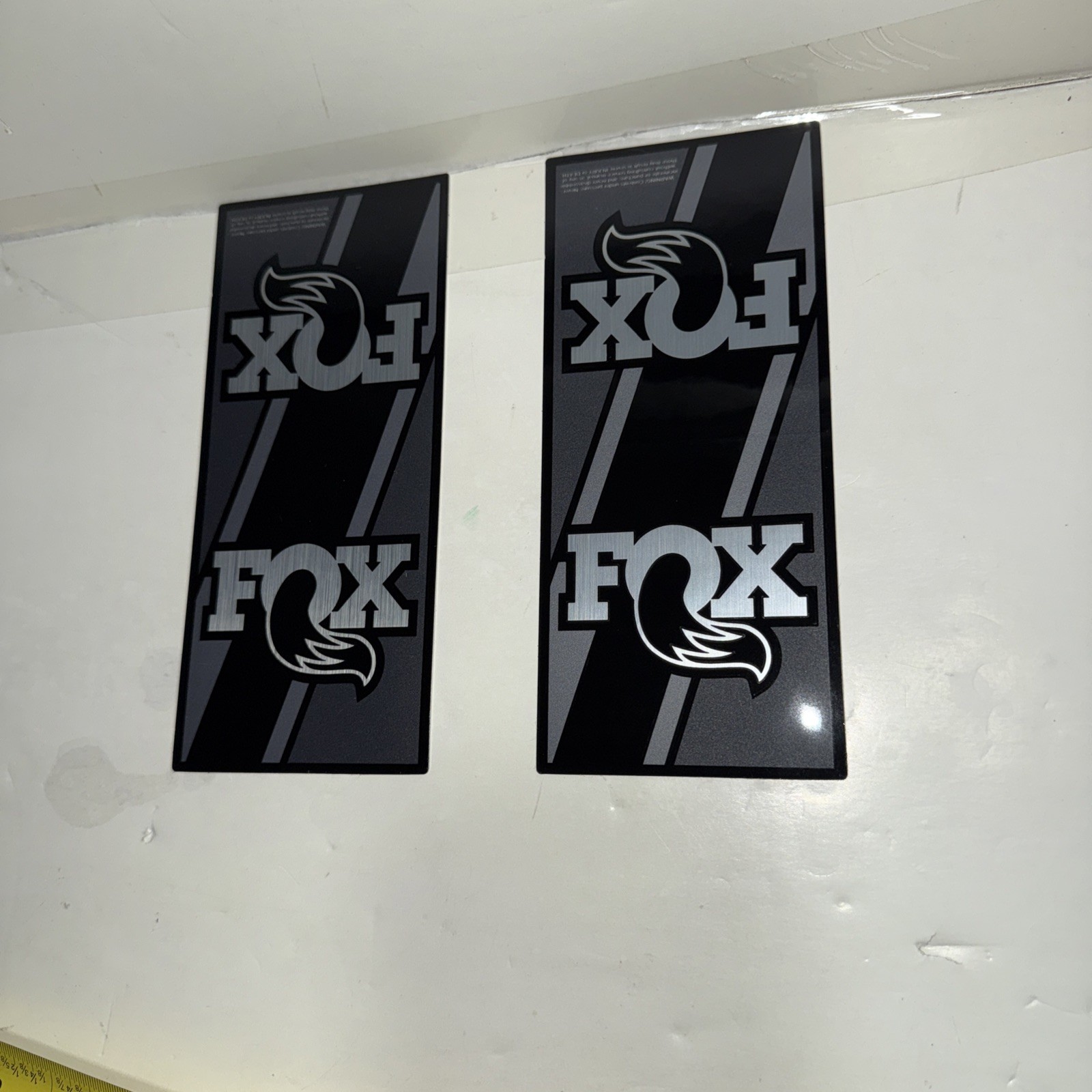 FOX RACING SHOCKS SHOX SUSPENSION 2 GENUINE DECALS STICKERS