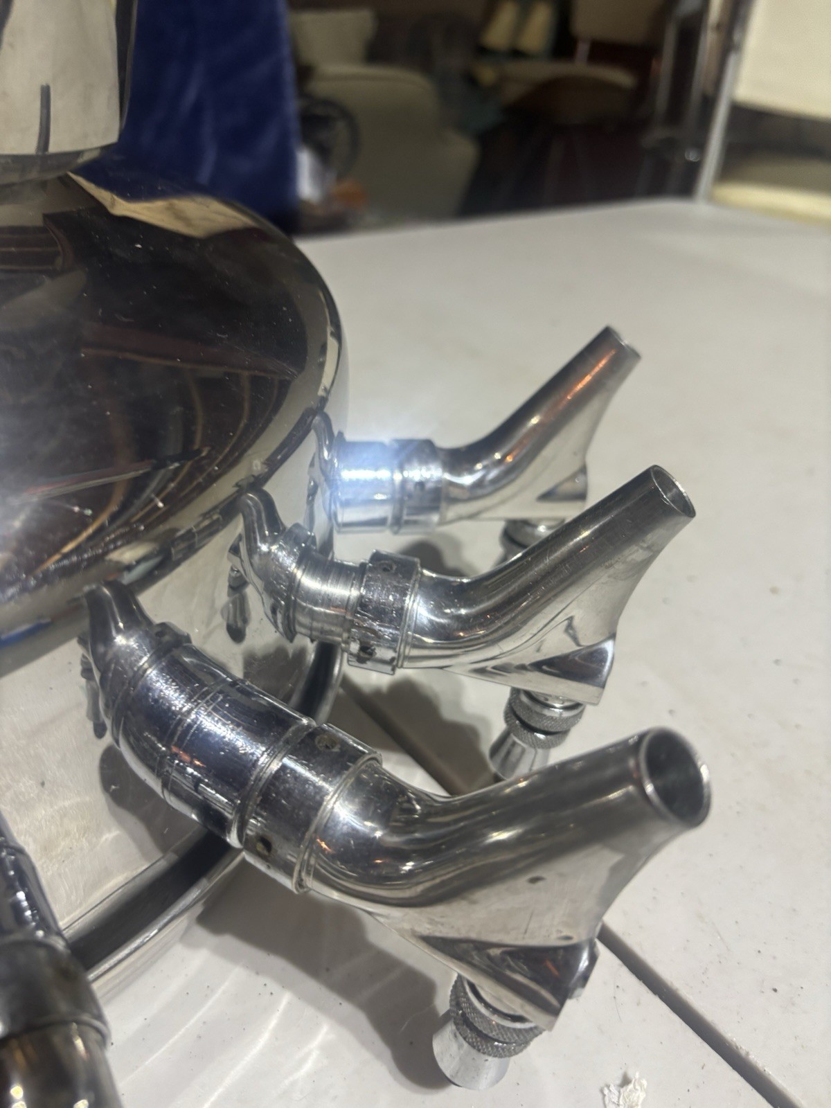 Mushroom Head 6 Tap Draft Beer Tower