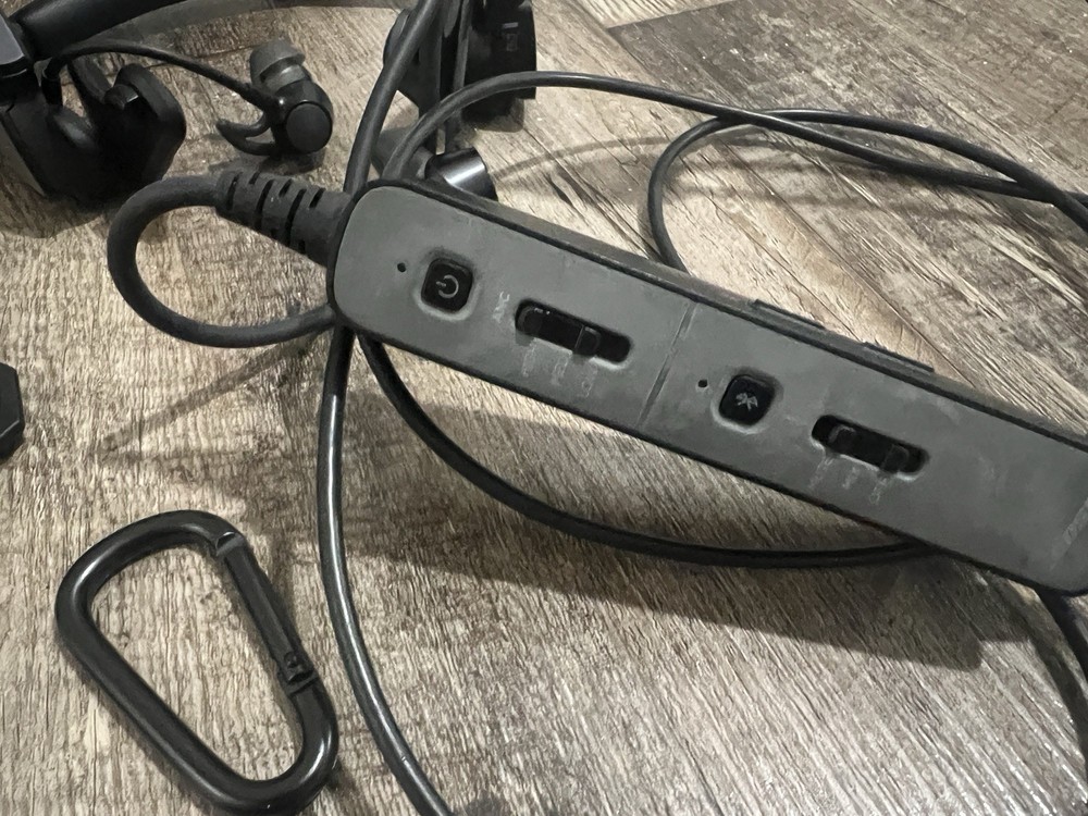 Bose Proflight Series 2 Aviation Headset with Bluetooth Connectivity, With Case