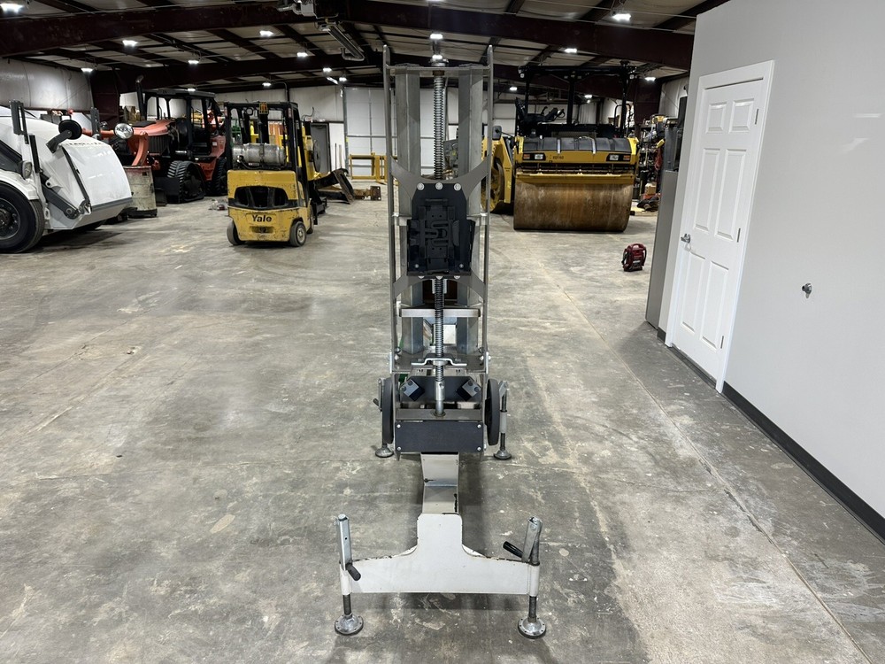 Sumner PFAST Pipe Fitting Alignment System Technique Welding Table Stand 785450