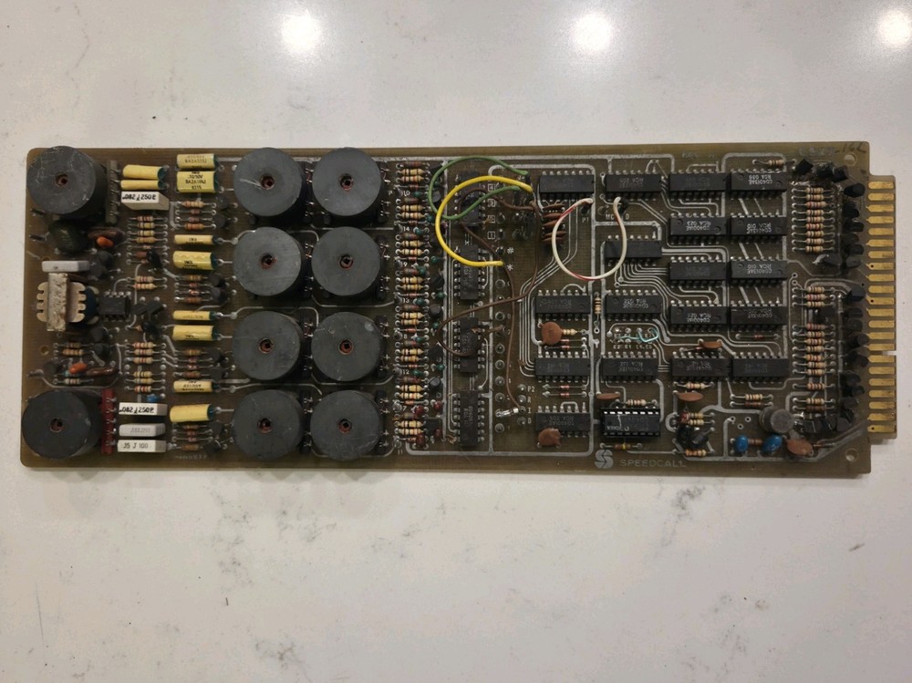 Speedcall selective calling or signaling encoder/decoder P/n 547-3200
