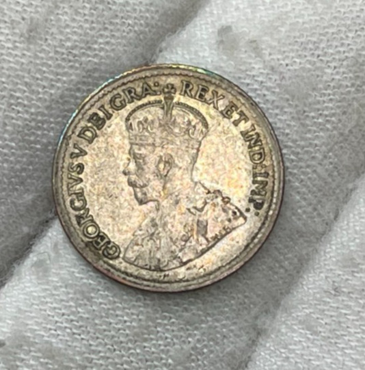 1920 Canada 5 Cents Silver Coin