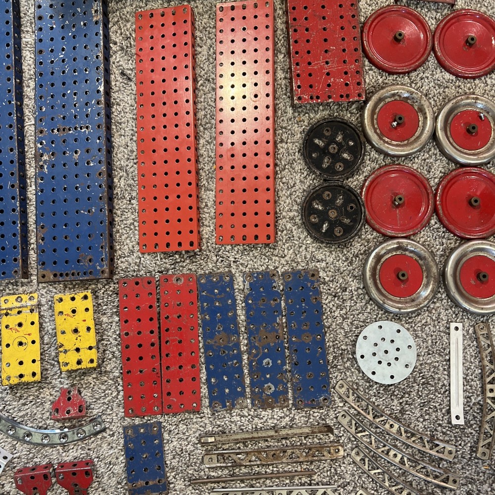1930's A C Gilbert Erector Set With Manual