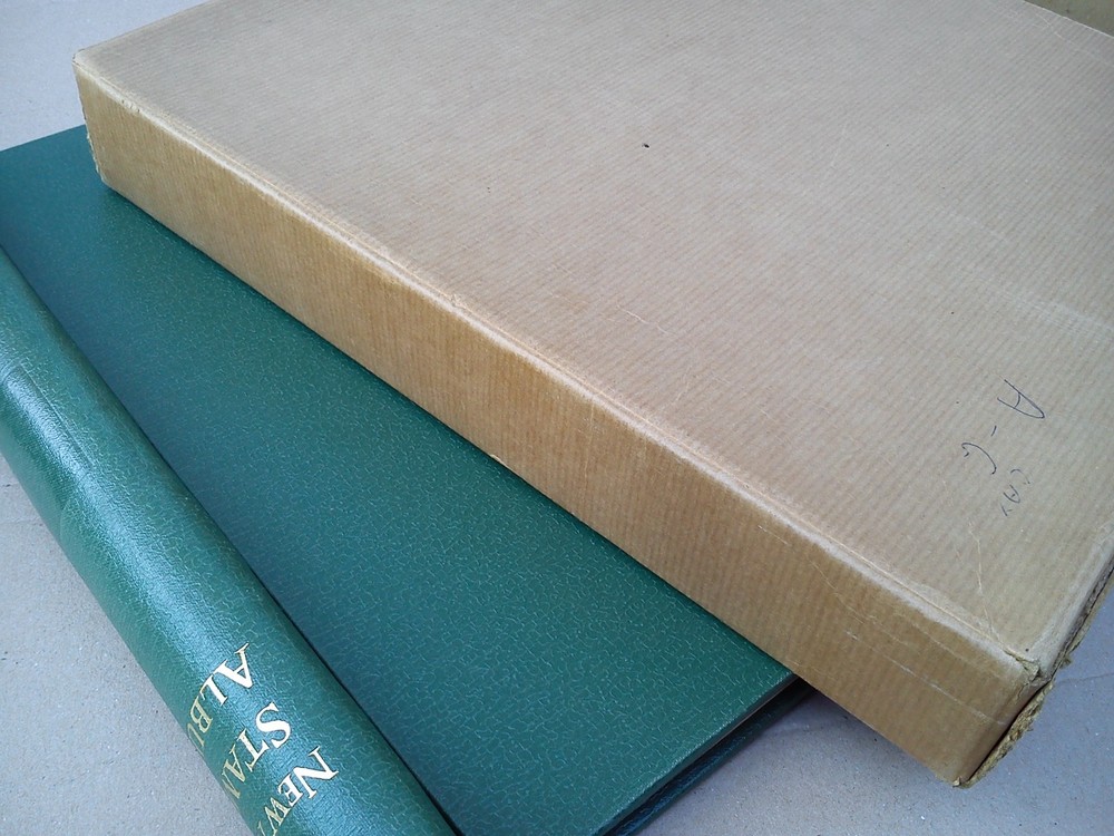 Stanley Gibbons Springback New Age Stamp Album Folder Binder Storage Green EMPTY