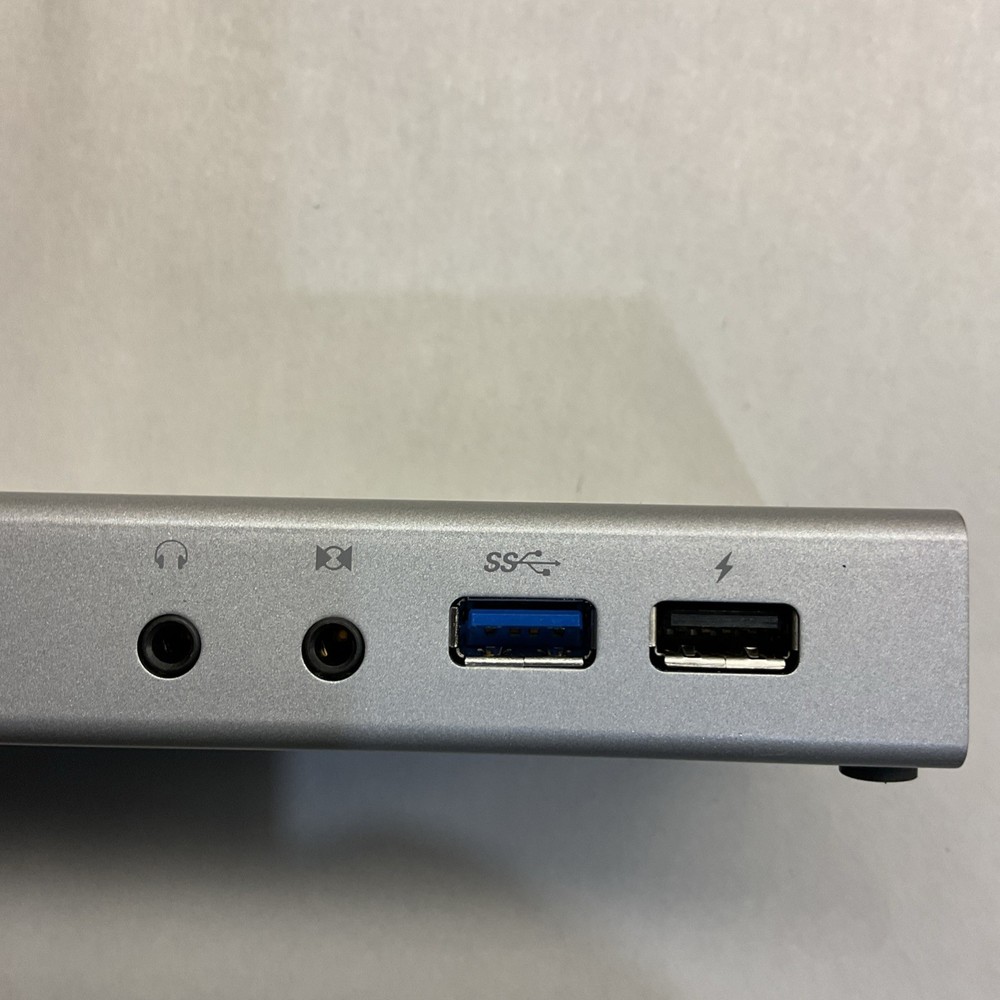 IOGEAR GTD720 Thunderbolt 2 Docking Station NO POWER ADAPTER