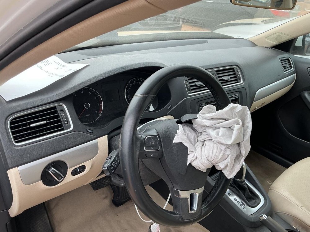 JETTA 2014 Glove Box 5013501