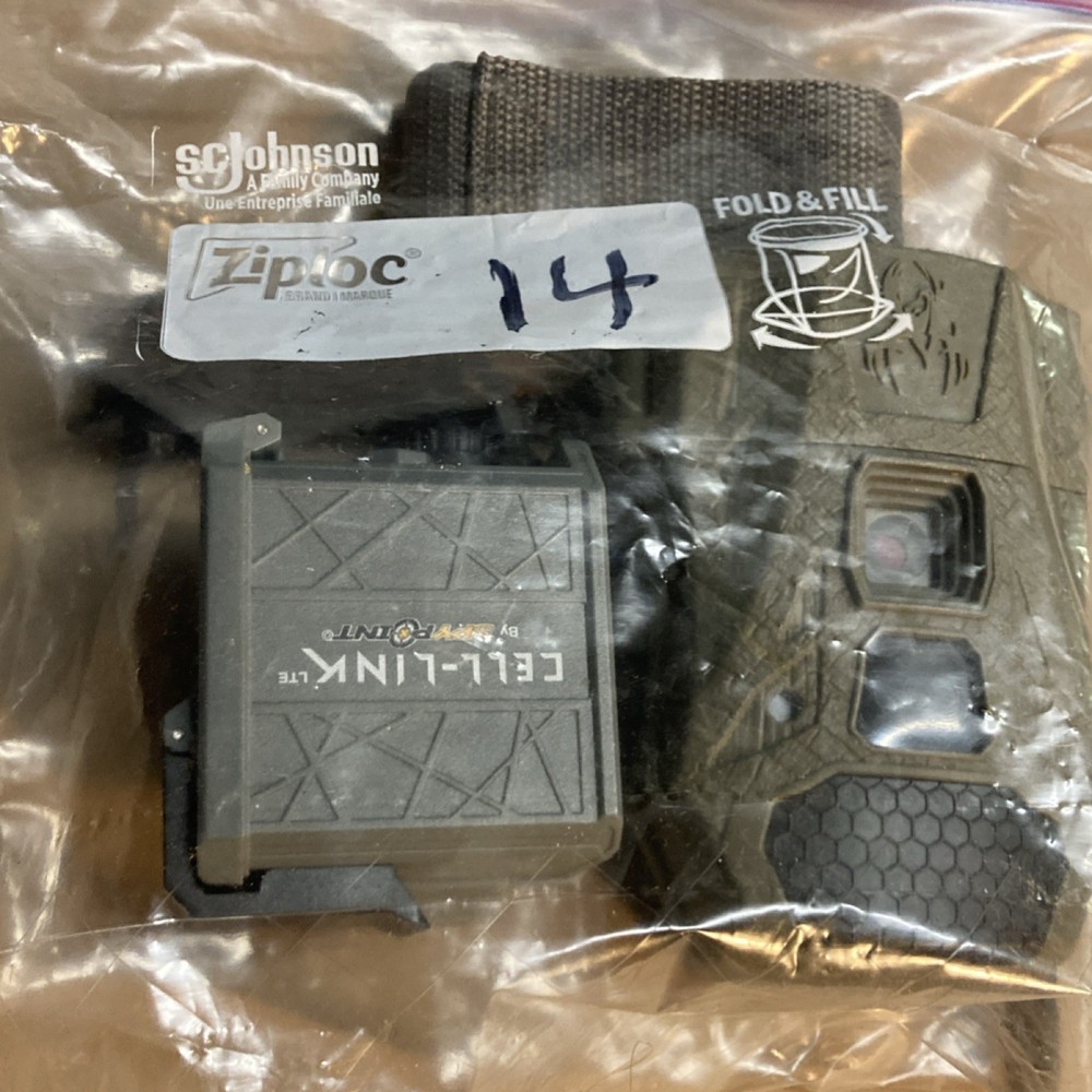 Trail Camera w/ Spypoint CELL-LINK Cellular Module 12MP Night Vision Waterproof