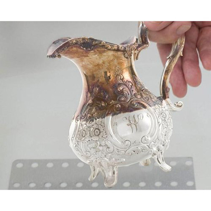 CLEAN YOUR SOLID SILVER BOWLS INSTANTLY AND SAFELY