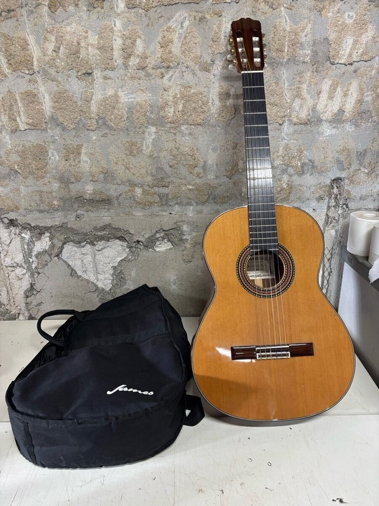 Kodaira AST70 Classical Guitar