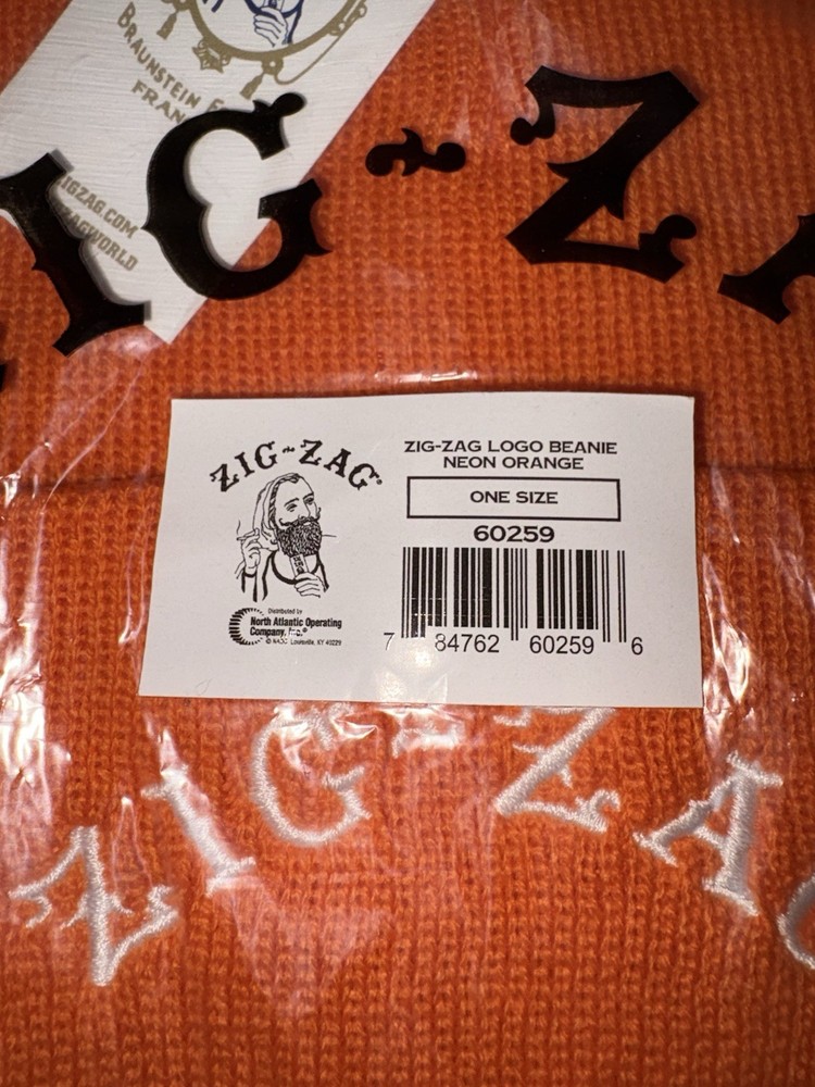 Zig-Zag Rolling Papers -LOGO BEANIE HAT- One Size - NEW WITH TAGS