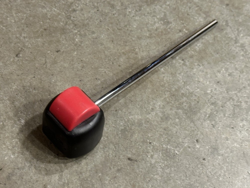 DW RED Beater one tiny tooth mark #RD2