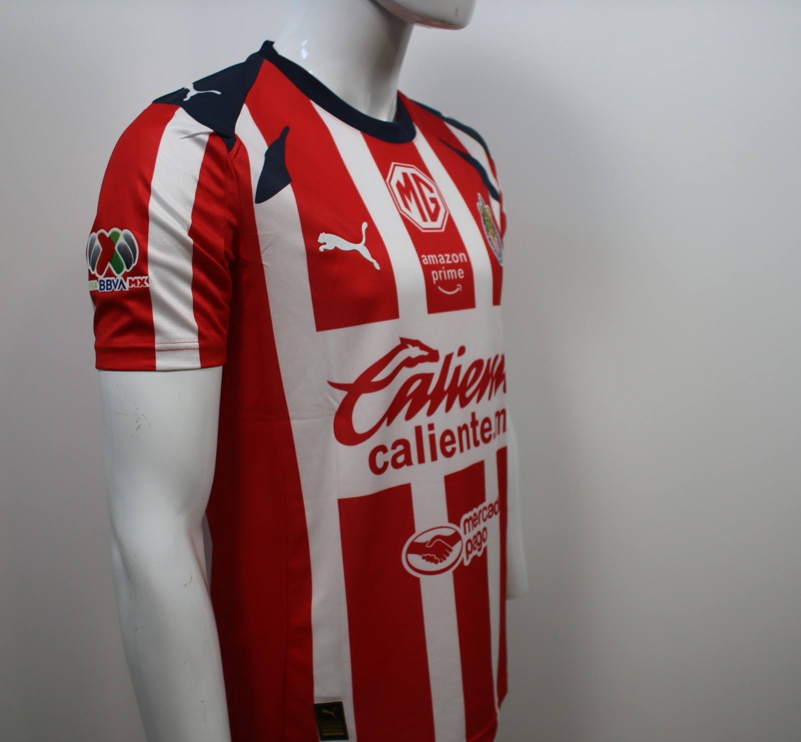 CHIVAS LOCAL 25/26 CON PARCH LIGA MX (Talla Reducida) slim fit LEER DESCRIPSON