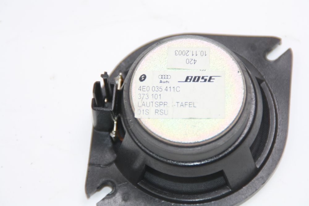 Audi A8 D3 33597 speaker