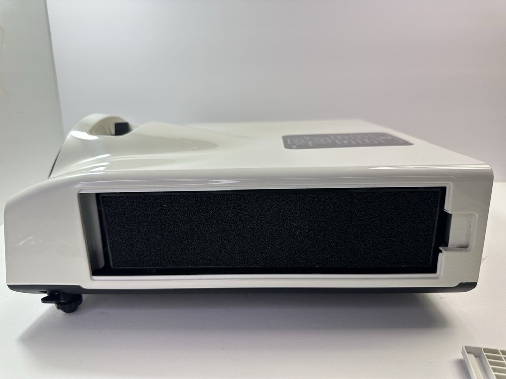 BoxLight P5 WX31NST 3LCD Projector Tested/working