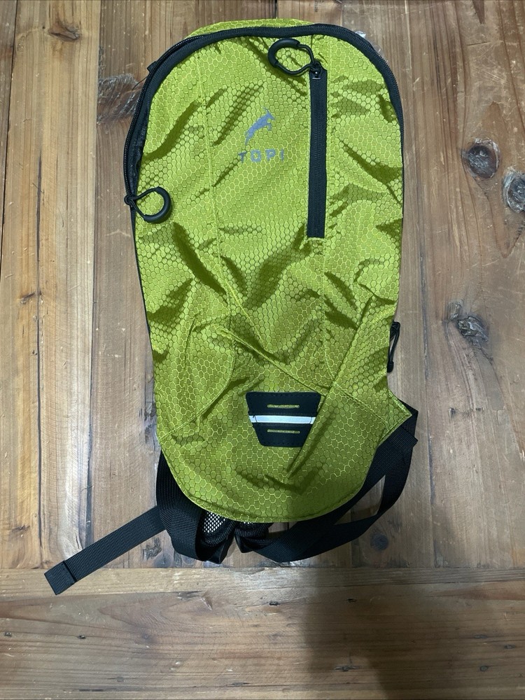 TOPI Camelback Lime Green HIKING Outdoors TRAIL Backpack