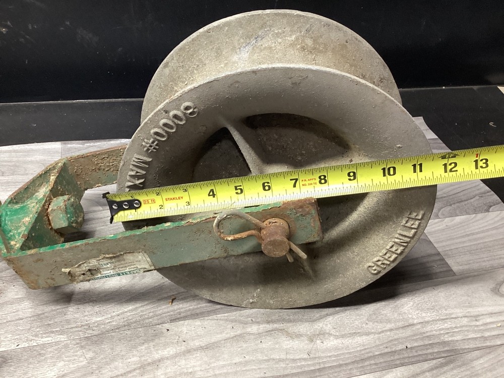GREENLEE 12" HOOK TYPE CABLE SHEAVE 8000 LB MAX CAPACITY #110B132PR3