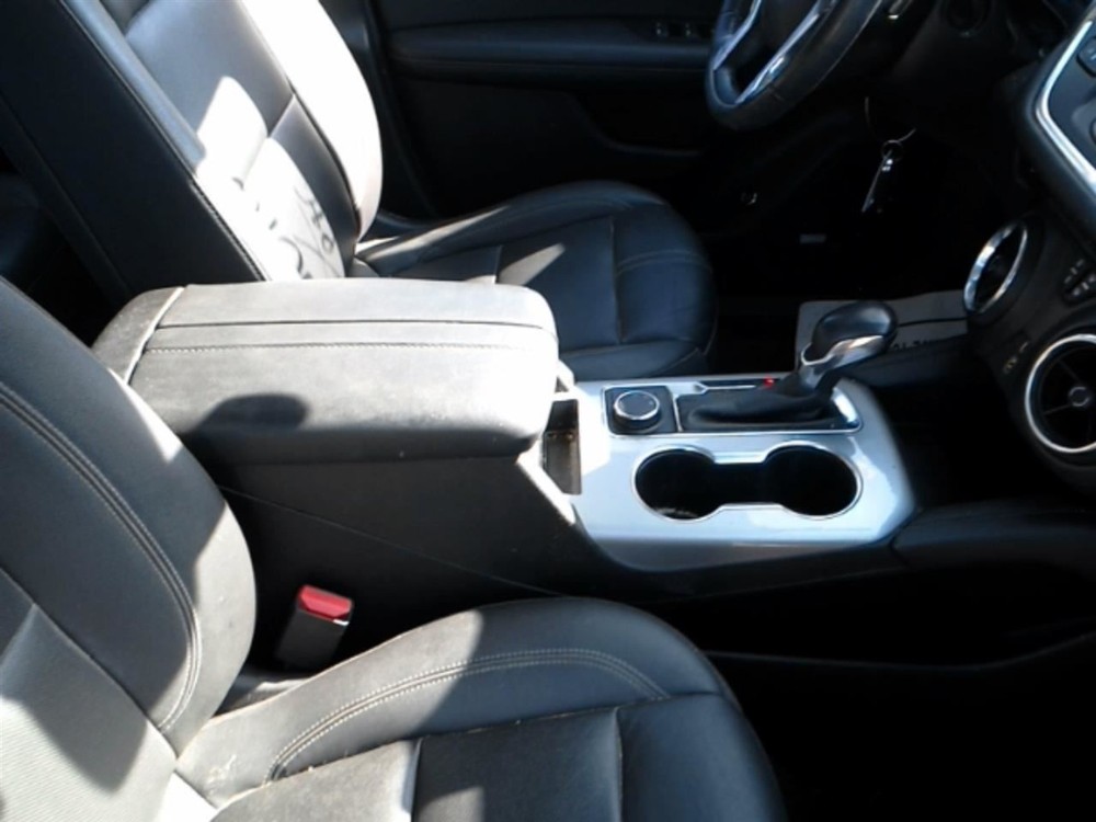 Fuse Box Engine Fits 20-21 BLAZER 104912087