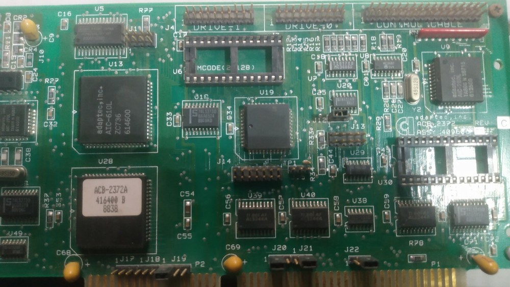 ADAPTEC ACB-2372 Rev.C 16BIT RLL ISA HARD DRIVE AND FLOPPY CONTROLLER