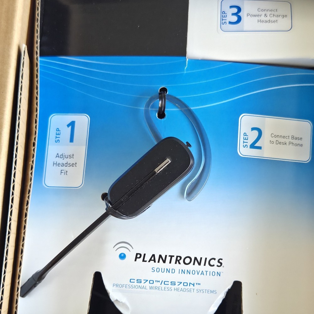 Plantronics CS70N Professional Wireless Headset System - Open Box w/ Accessories