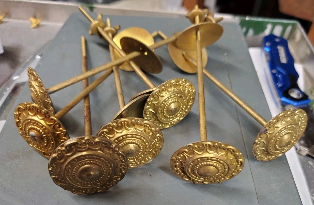 US 1881 - 1902 ORIGINAL SHAKO DRESS HELMET PLUME PIN HOLDS PLUME TO HELMET