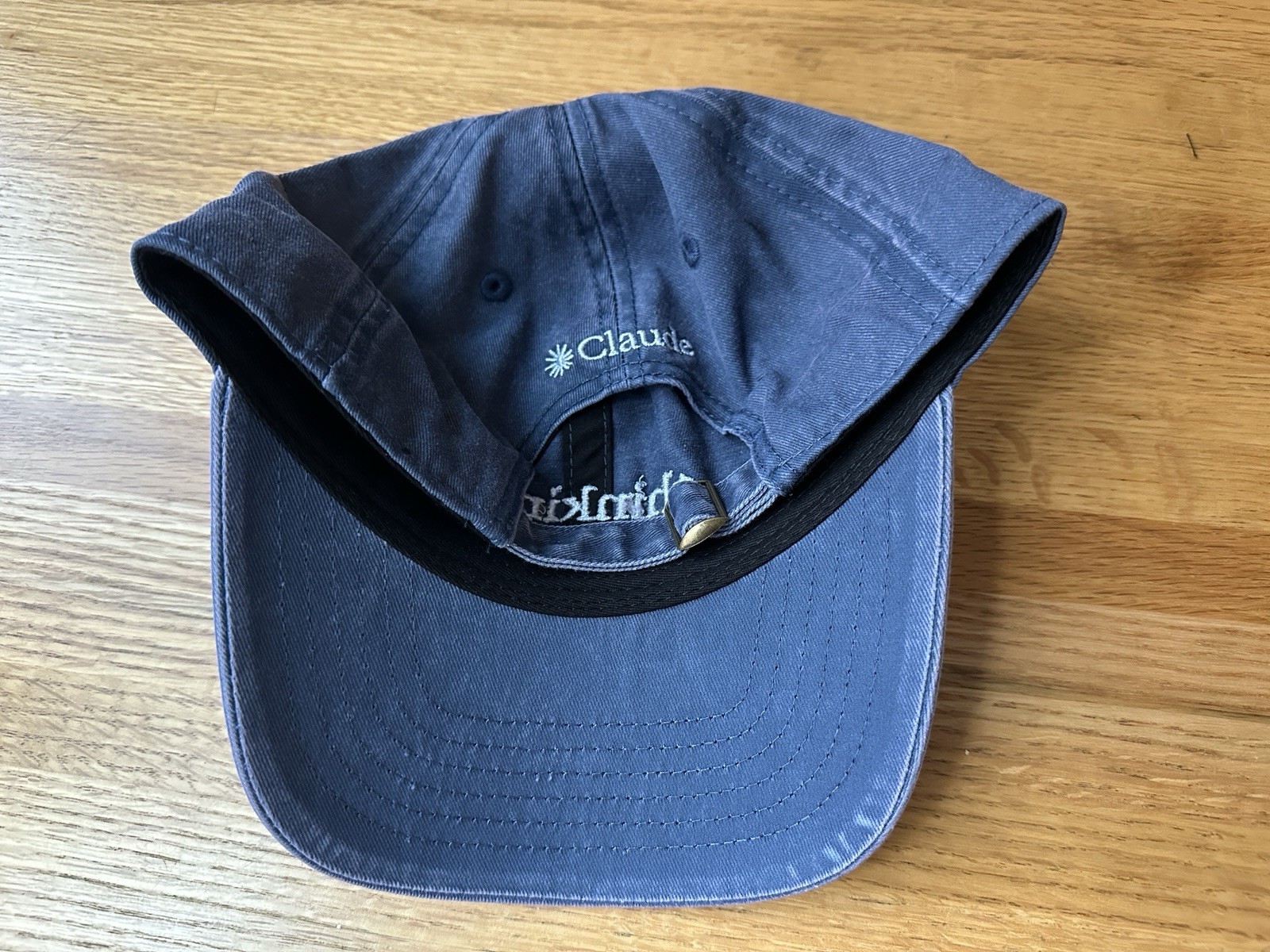 Claude Thinking Cap Anthropic