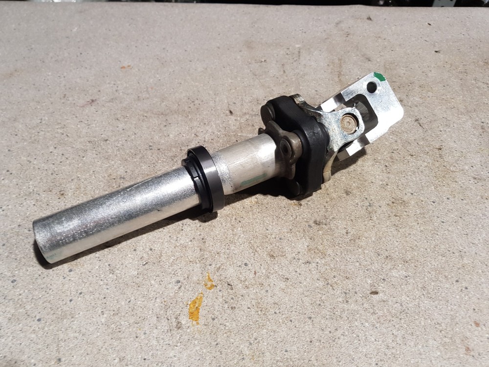2012 Mercedes E Class W212 Steering Column Lower Joint