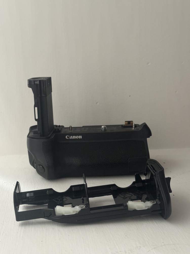 Canon Bg-e22 Battery Grip for EOS R Mirrorless Camera