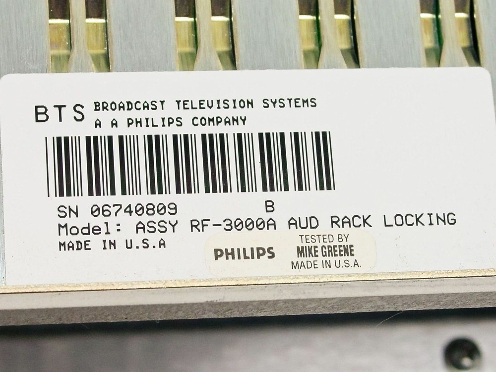 BTS RF-3000A Locking Chassis with BAA-3000 Analog Audio Mono Distribution Cards