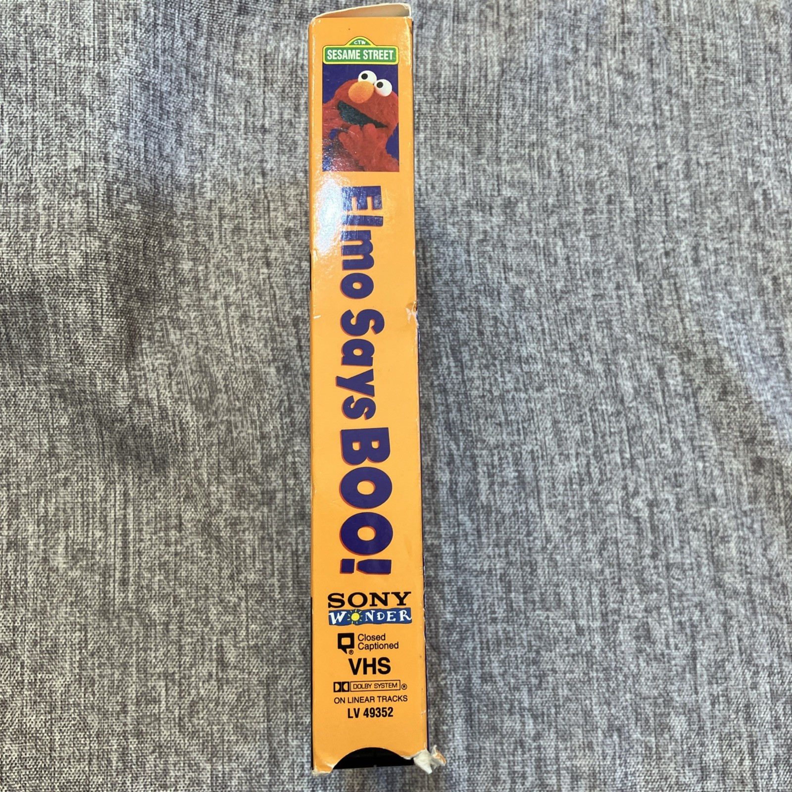 Sesame Street Elmo Says Boo VHS