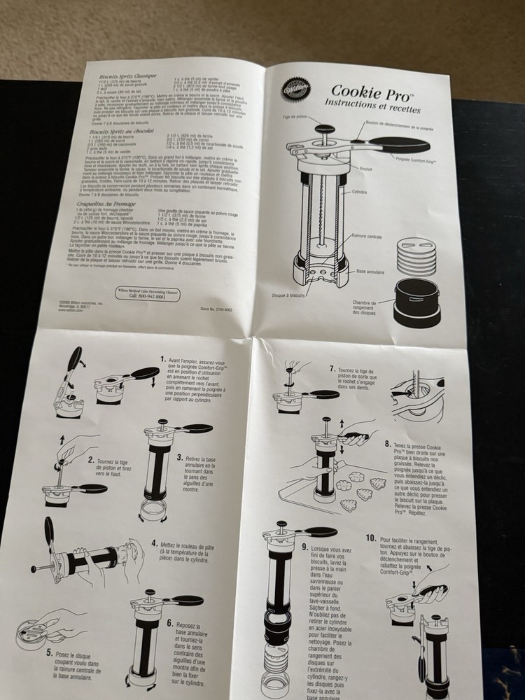 Wilton Cookie Pro And Marcato Biscuits Press Set