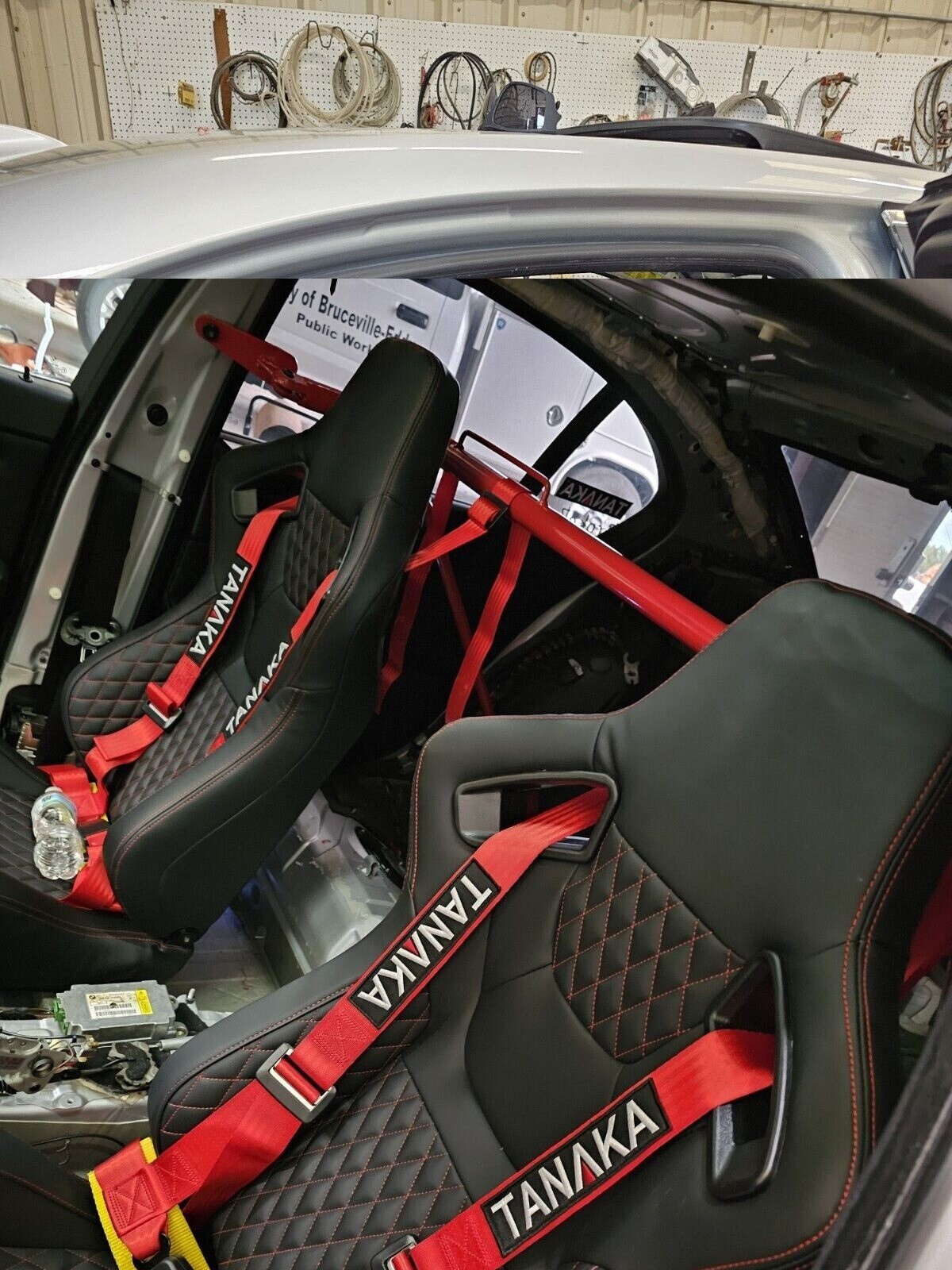 2 X TANAKA UNIVERSAL RED 4 POINT BUCKLE RACING SEAT BELT HARNESS