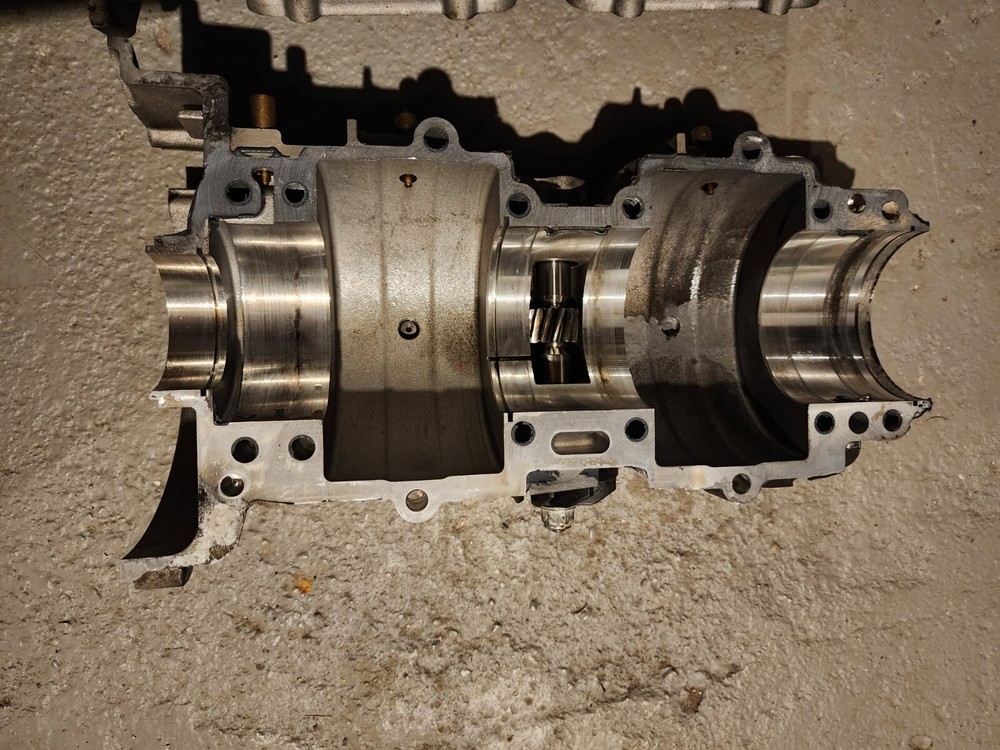 Polaris 2204114 Kit, Crankcase
