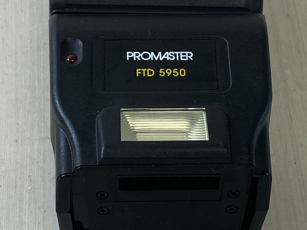 T7: PROMASTER FTD 5950 ELECTRONIC FLASH