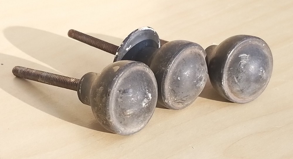 Vintage Old Antique Bakelite Olde Screw Thread Handles Set 3 Knobs