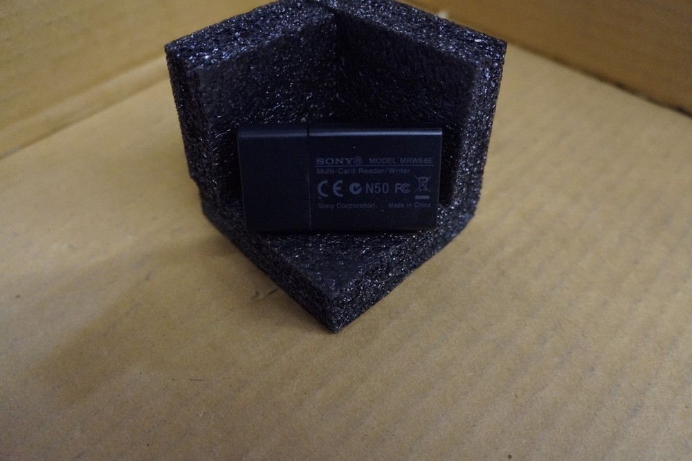 Sony MRW68E-D1 USB Reader/Writer Memory Stick and SD Windows 11 Compatible