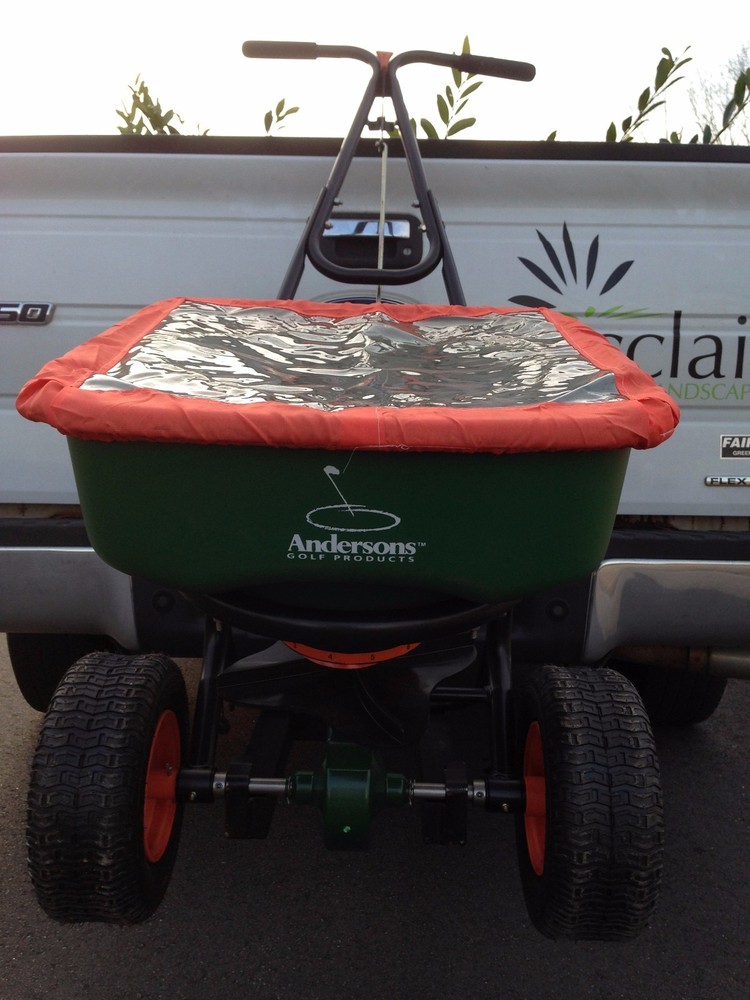 Single Hitch Mounted Spreader Rack - Ideal for Andersons Model 2000 Spreader