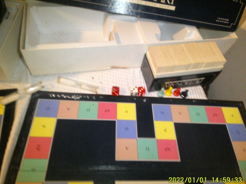 3 USED OLD BOARD GAMES 2 SAME PICTIONARY 1 PICTIONARY JUNIOR