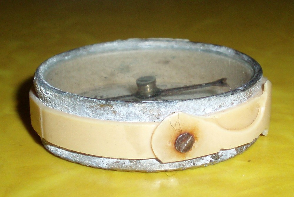 ANTIQUE COMPASS EMERGENCY SIGNAL MIRROR COMPASSES