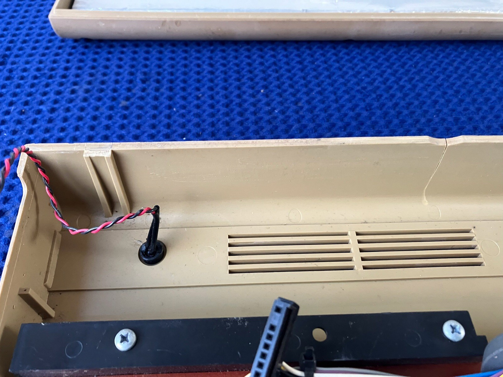 Vintage Commodore 64 Computer Not Working For Parts Or Repair.