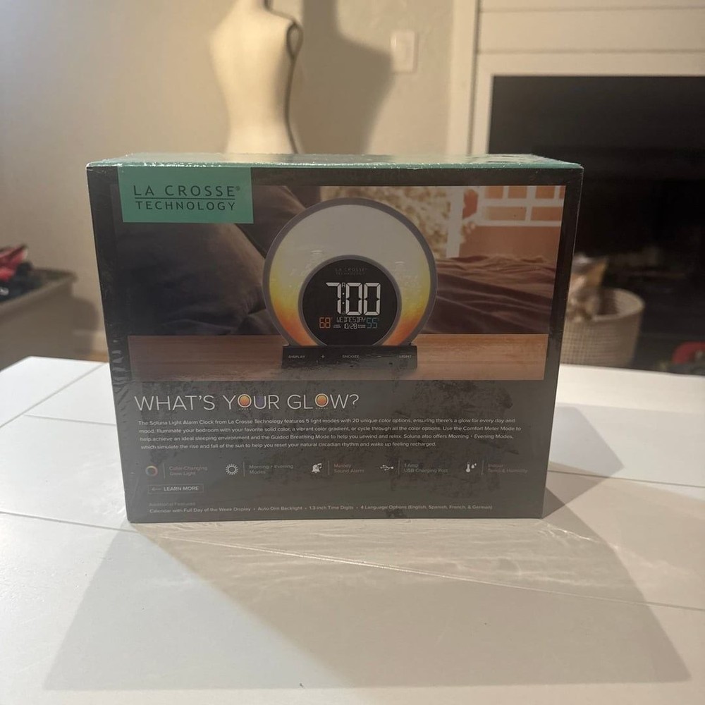 W74146 Soluna S Light Alarm Clock,
