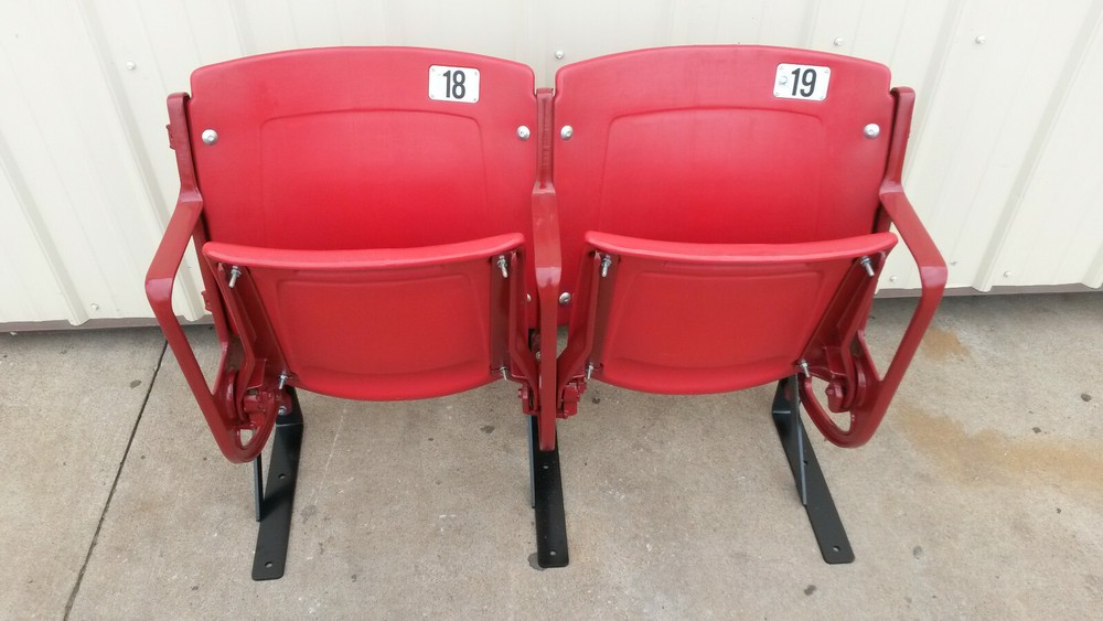 Busch Stadium Seats, Cardinal - RISER-mount Unrefurbished