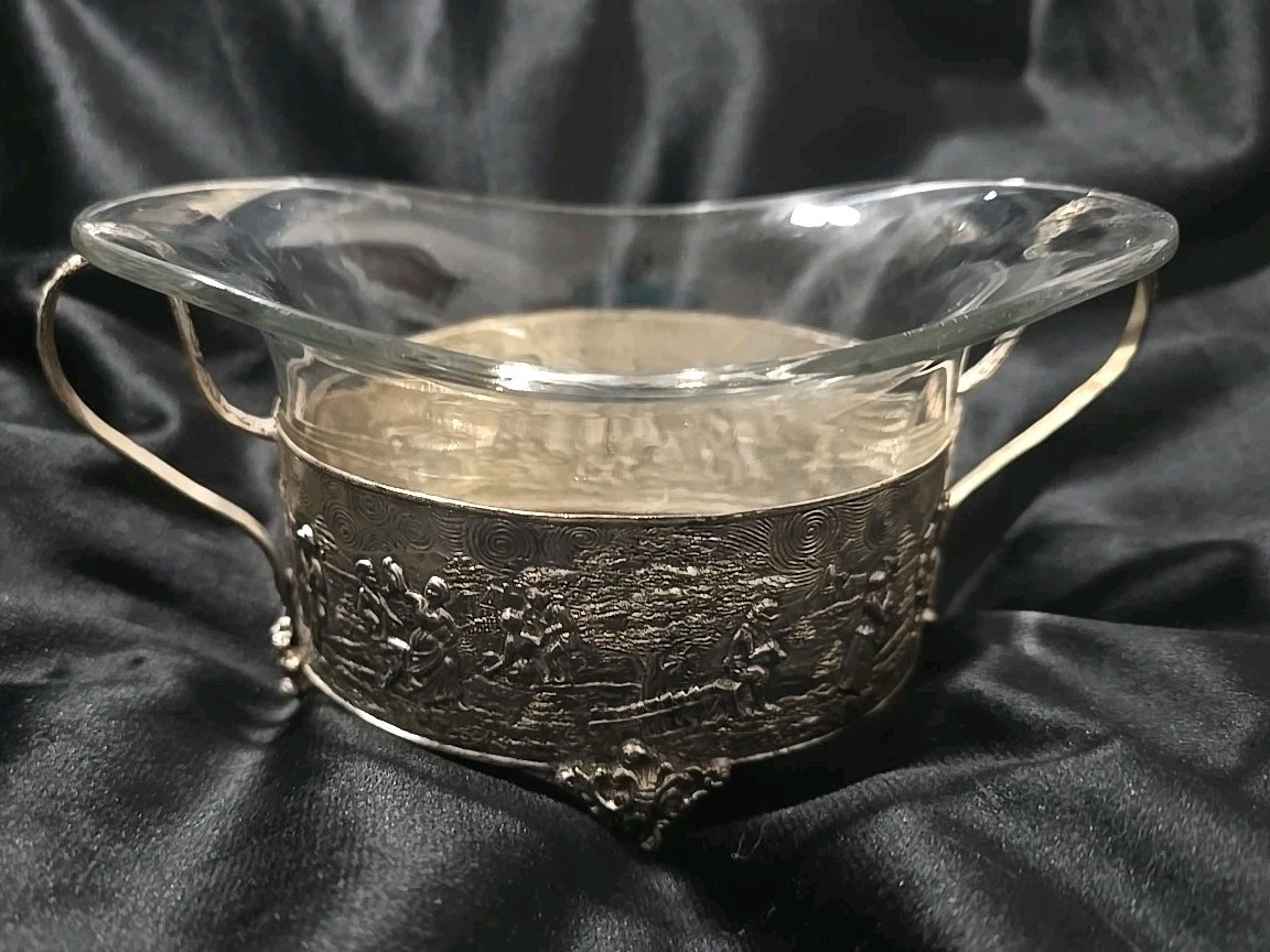 Vintage Hollandware Ornate Repousse./ Sugar Bowl.