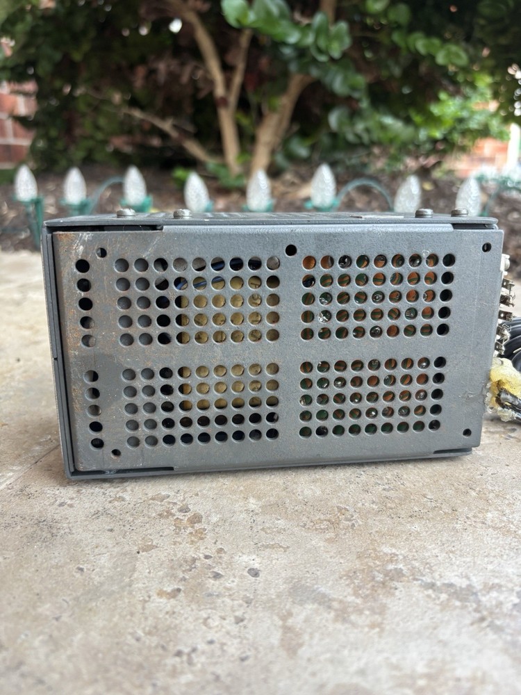 ⭐️Lambda Model LXD-A-152-R Input 187-242 VAC⭐️Output 12-15 VDC⭐️Untested⭐️