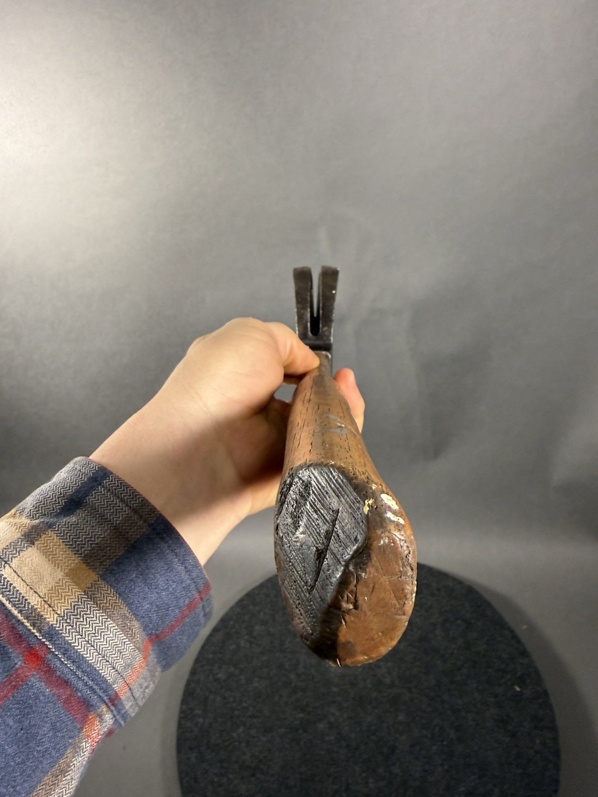 ZENITH MARSHALL WELLS Straight Claw Bell Faced Hammer. Attractive Condition.