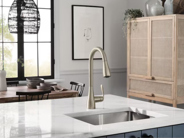 Moen Georgene Pull-down Kitchen Faucet (Spot Resist Stainless)