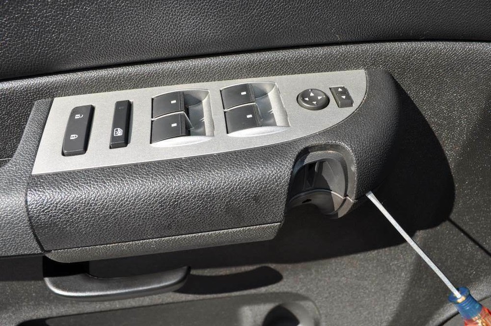 Front Power Window Master Drivers Control Switch 25789692 For 2007-17 GMC Acadia